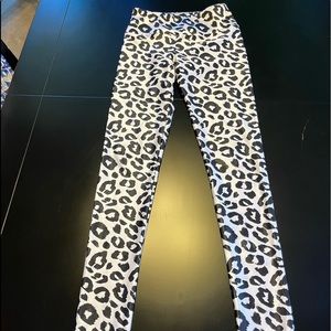 Gold Sheep Leggings-Size Small